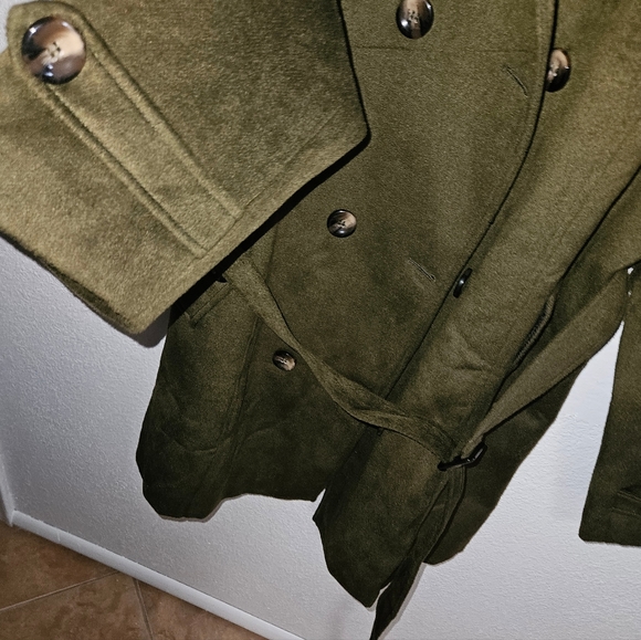 Want do Women's Mitirary Combat Coat NWOT - Picture 10 of 15